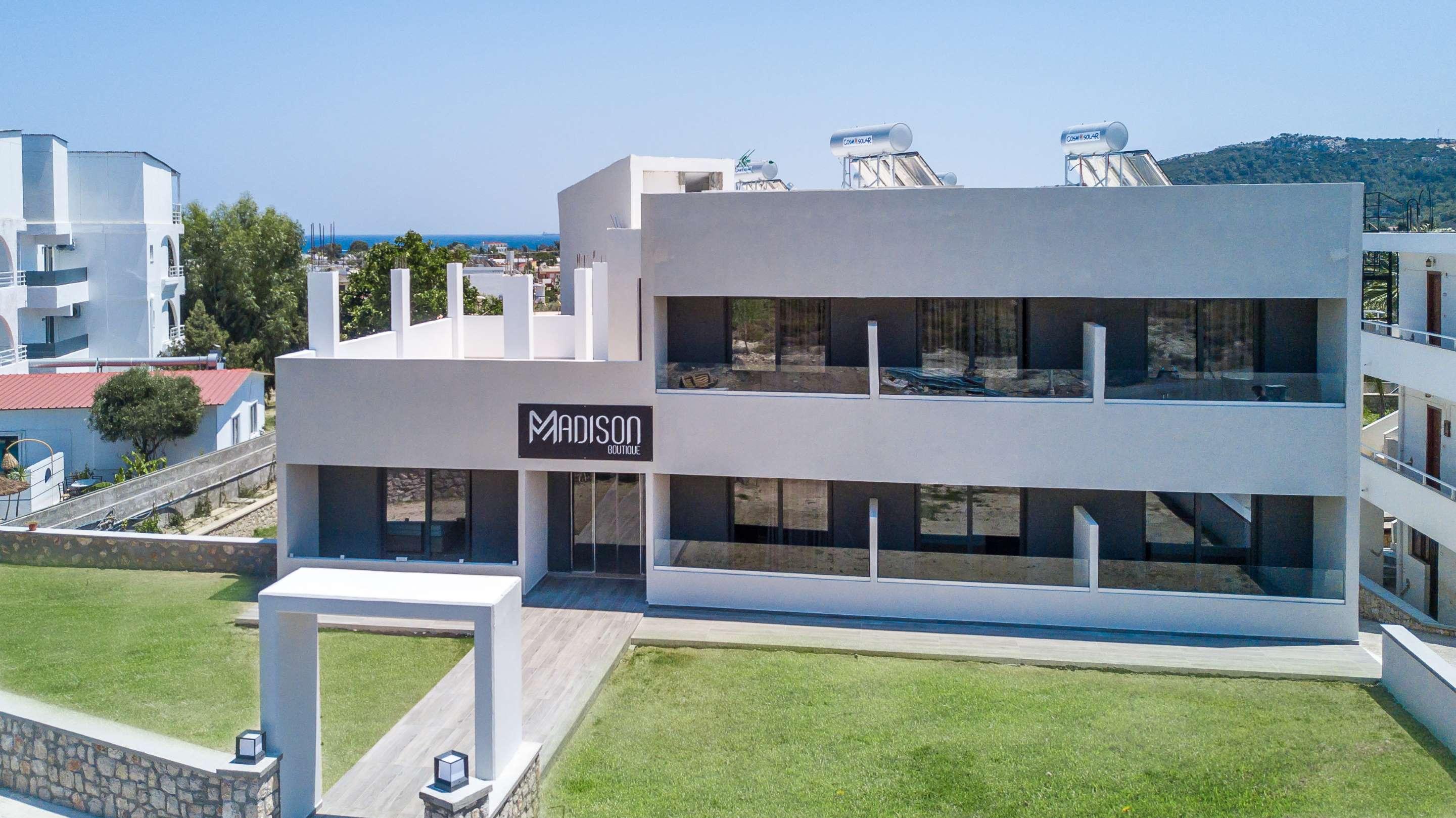 Madison Boutique, فاليراكي المظهر الخارجي الصورة